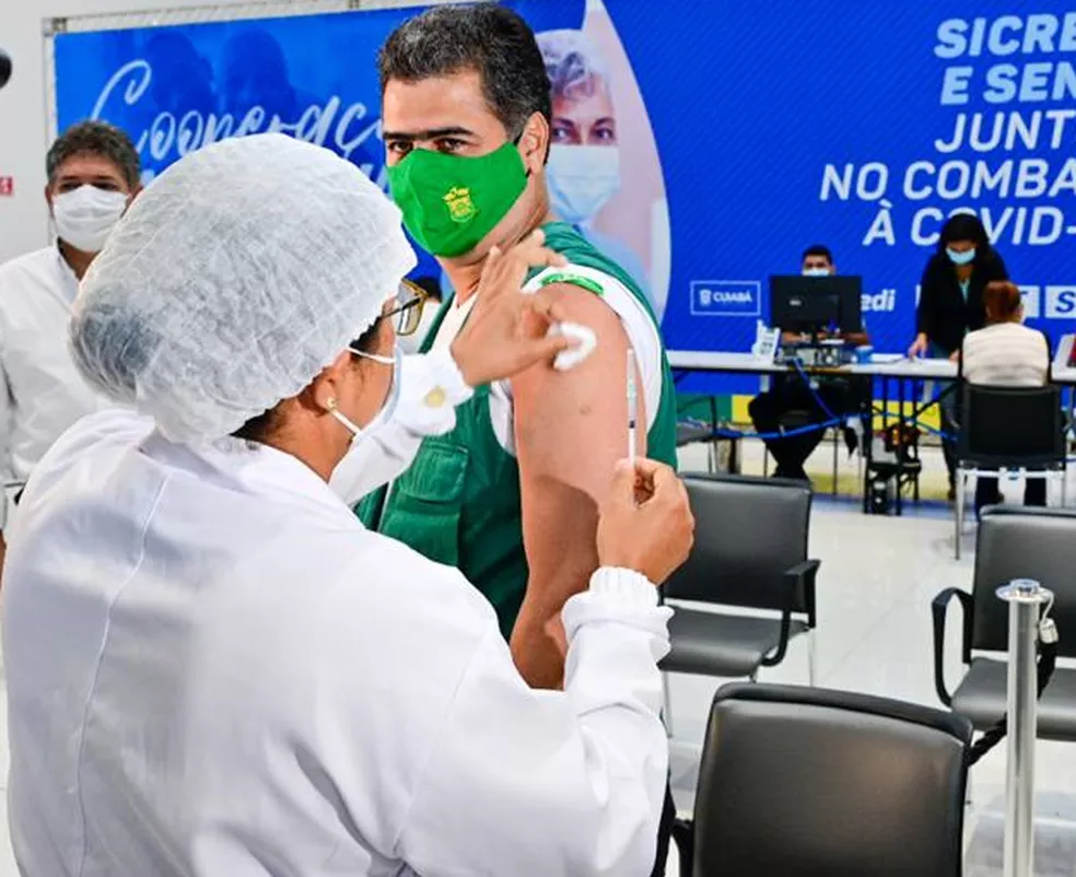 emanuel Emanuel Pinheiro Sob Investigação: Acusações de "Furar Fila" na Vacinação Covid-19