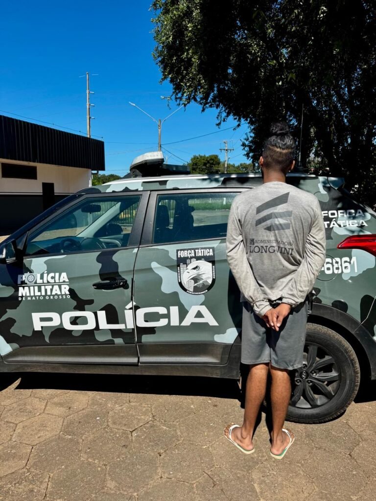 1000419000-768x1024 Homem é preso por tráfico de drogas durante operação da Força Tática em Várzea Grande