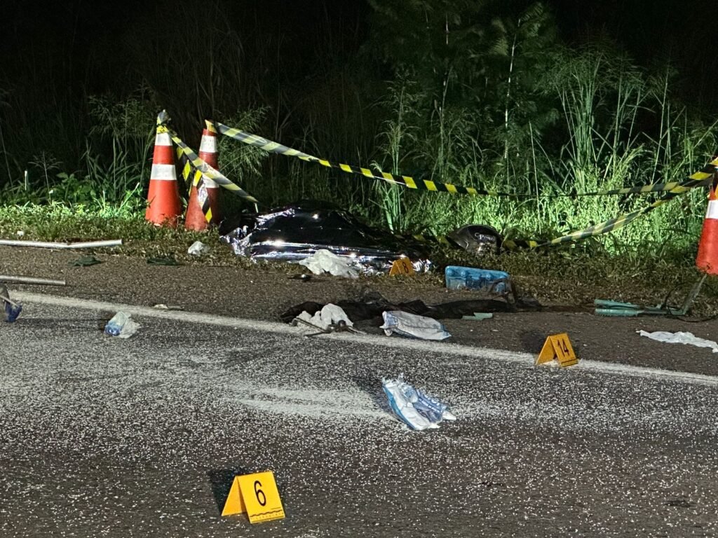 WhatsApp-Image-2025-04-21-at-23.24.29-1-1-1024x768 Grave Acidente na BR-364 Deixa Motociclista Morto