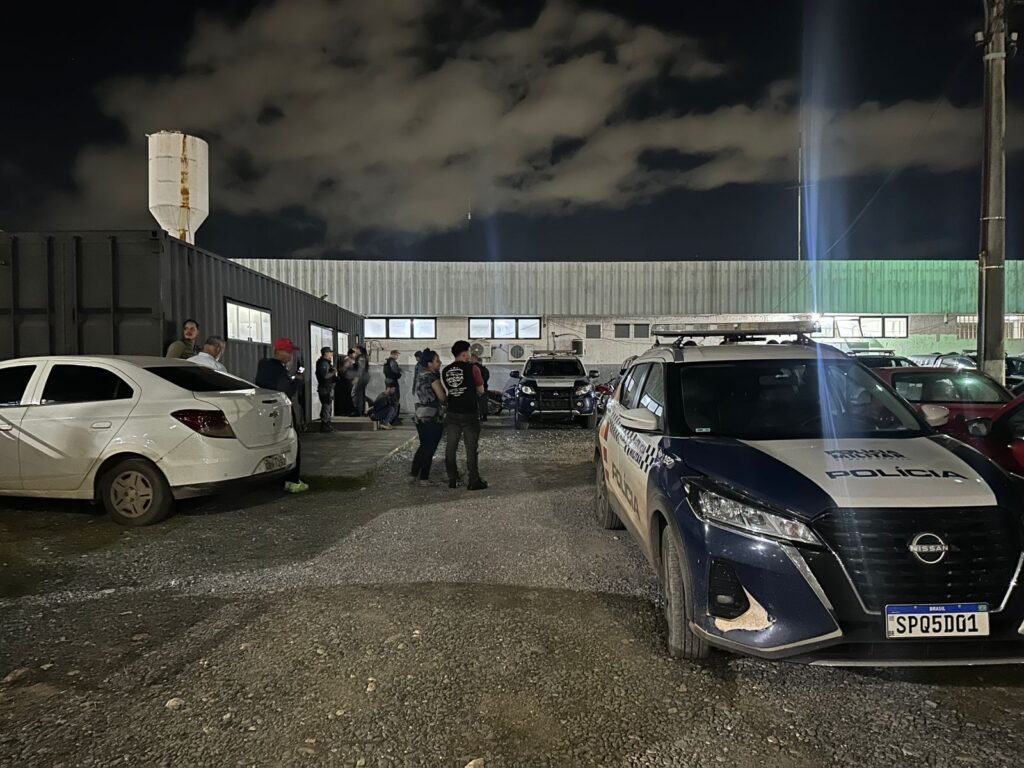 WhatsApp-Image-2025-04-30-at-00.50.17-1024x768 Roubo de gado em fazenda comunidade rural da Guia termina com prisões e recuperação de parte da carga