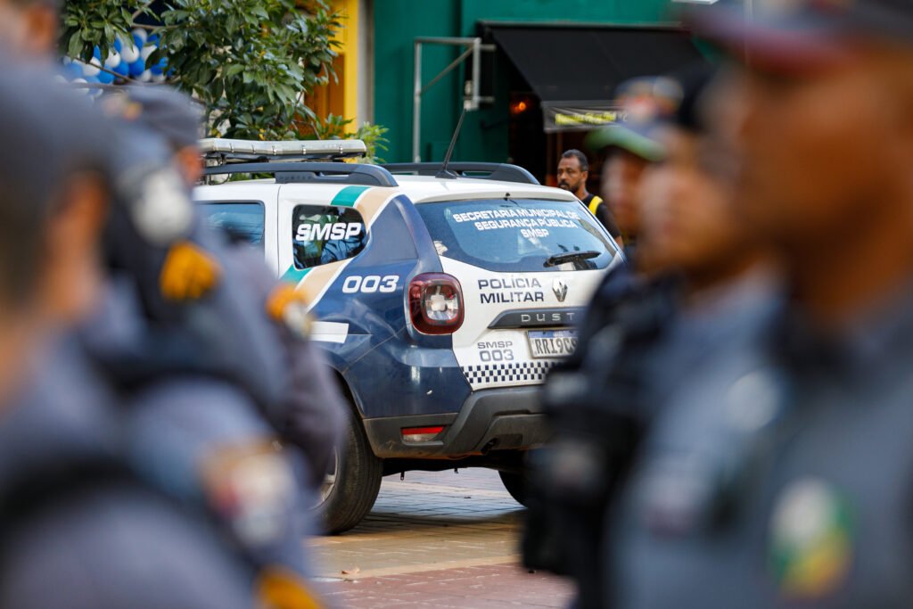 2025-05-15-20-23-img-5494-68268573630d2-1024x683 Prefeitura coordena operação e reforça policiamento na região central
