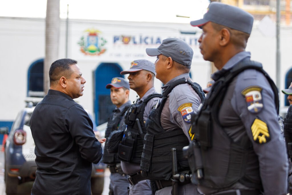 2025-05-15-20-23-img-5568-6826858304045-1024x683 Prefeitura coordena operação e reforça policiamento na região central