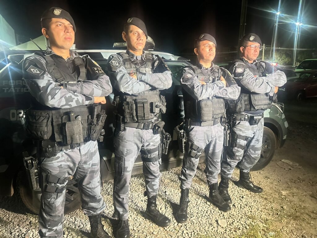 WhatsApp-Image-2025-05-08-at-01.54.14-1024x768 Dupla é presa com armas de fogo em Cuiabá; pistola havia sido roubada de policial em 2010