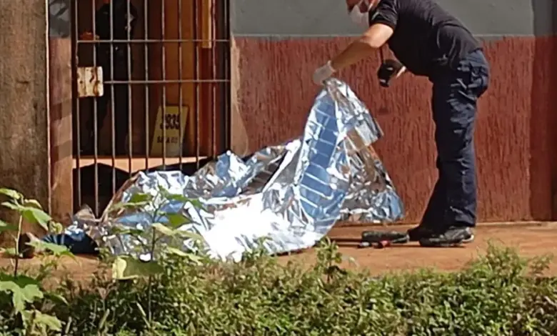 pintor1-780x470-1 Pintor morre eletrocutado durante trabalho em fachada no bairro Vitória Régia, em Várzea Grande
