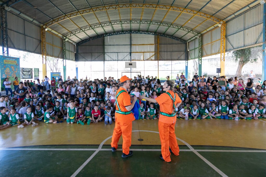 2025-06-06-13-30-0h4a6239-684325c3983bb-1024x683 Projeto Escola Lixo Zero inicia no bairro São João Del Rei