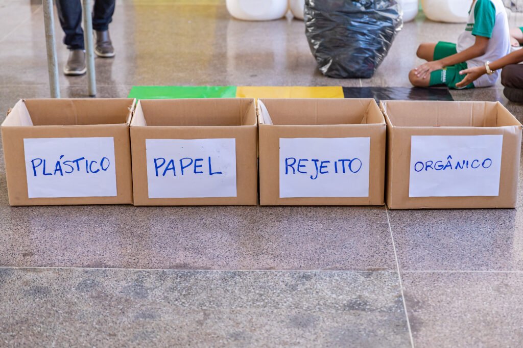 2025-06-06-15-59-ran7607-68434896ea9ac-1024x683 Projeto Escola Lixo Zero inicia no bairro São João Del Rei