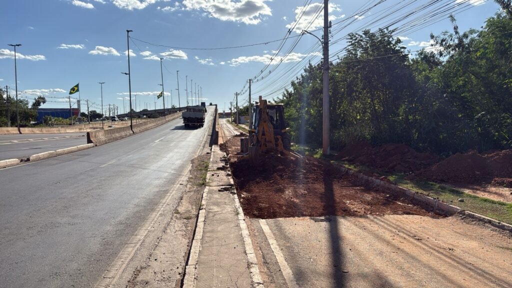 2025-06-20-10-27-whatsapp-image-2025-06-18-at-171126-68556fcd7bf00-1024x576 Prefeitura inicia reparos no pavimento do viaduto Deputado Walter Rabello
