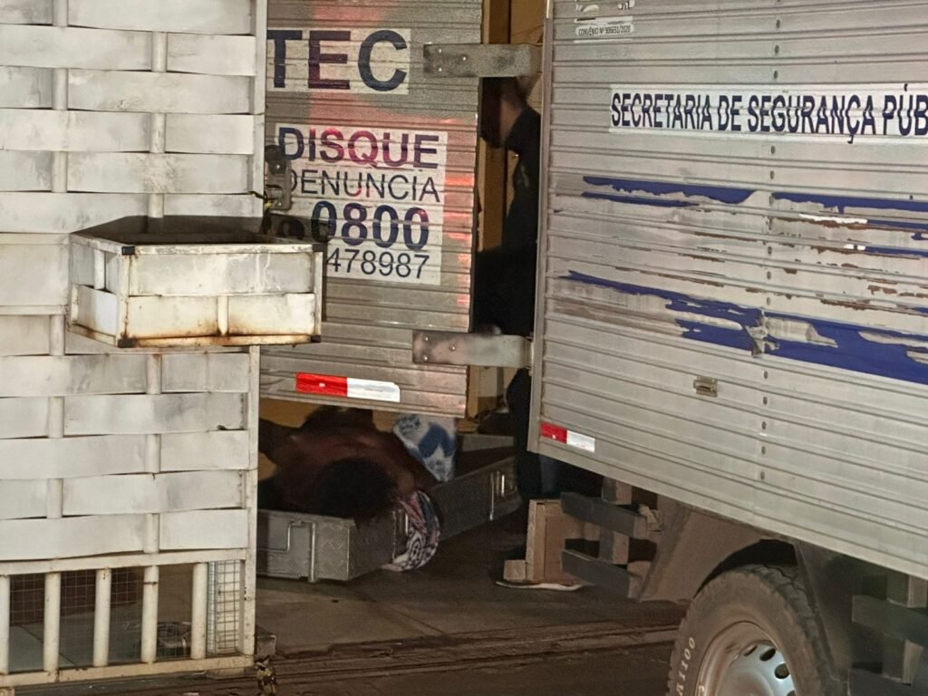 WhatsApp-Image-2025-06-16-at-06.31.15-1024x768 Mulher é Executada a Tiros Dentro de Casa em Várzea Grande; Carro dos Criminosos é Encontrado em Chamas