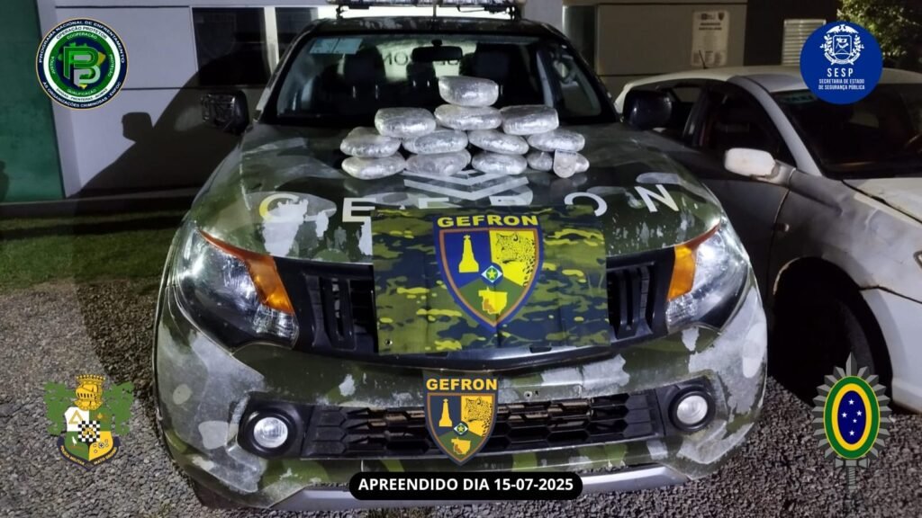 WhatsApp-Image-2025-07-15-at-15.34.36-1024x576 Gefron prende taxista e apreende 12 tabletes de supermaconha na BR-070, em Cáceres