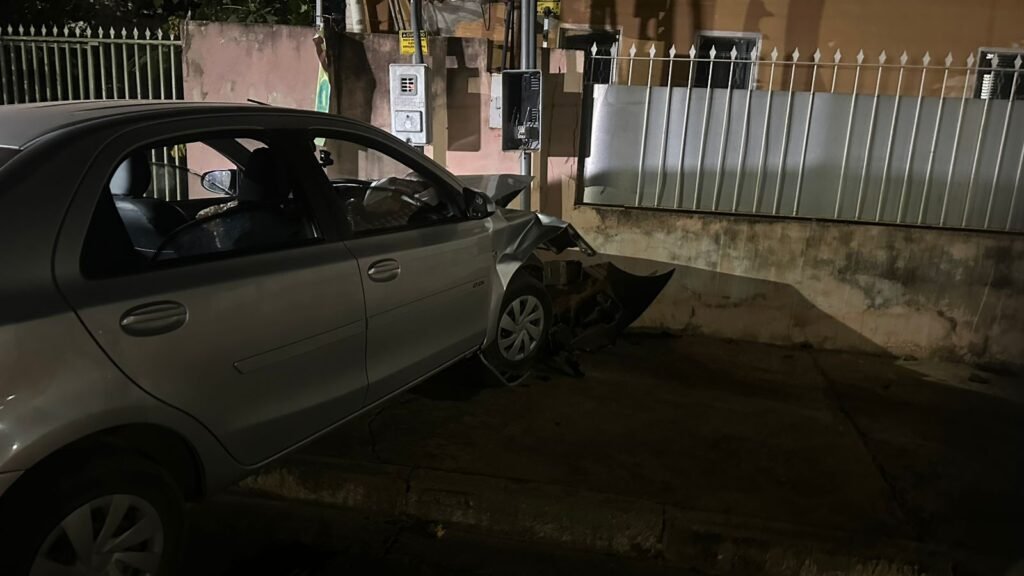 WhatsApp-Image-2025-07-25-at-00.43.05-1-1024x576 Várzea Grande: motorista de aplicativo sofre assalto e carro roubado se envolve em acidente