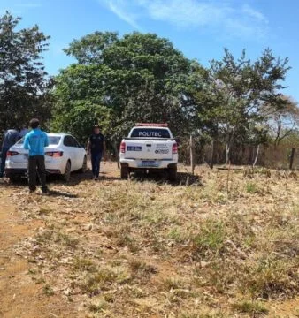 9ecee0d46ad51526f17365700ce7ecc4-338x360-2-1 Tragédia em Poxoréu: casal morre durante caçada e neto fica ferido