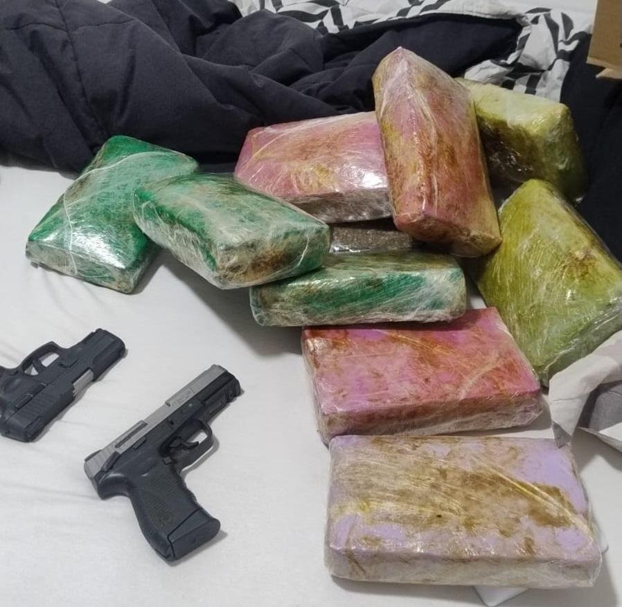 WhatsApp-Image-2025-08-07-at-10.37.59-1 Quatro são presos com drogas, armas e munições em condomínio no Altos do Coxipó