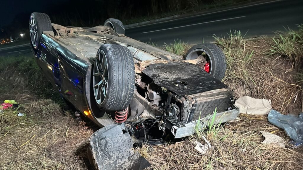 WhatsApp-Image-2025-08-08-at-01.27.46-1024x576 Grave acidente com capotamento na Palmiro Paes de Barros pode ter sido causado por racha
