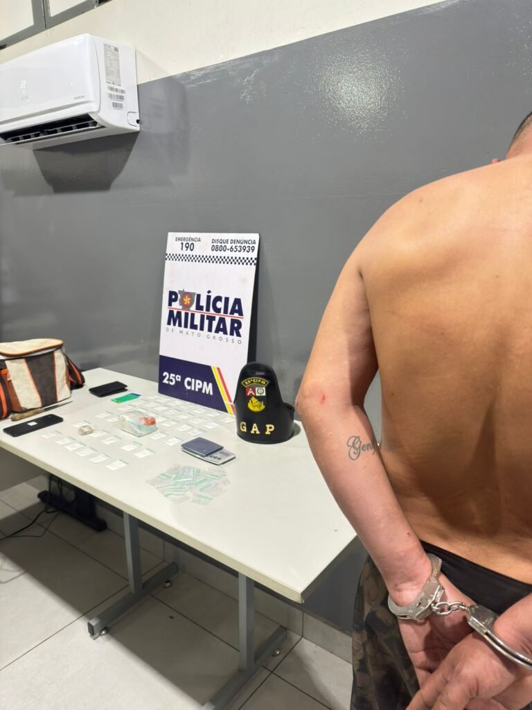 WhatsApp-Image-2025-08-12-at-06.12.26-768x1024 Polícia Militar prende homem por tráfico de drogas no bairro Treze de Setembro, em Cuiabá