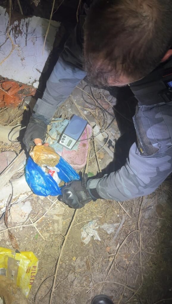WhatsApp-Image-2025-08-28-at-01.47.10-1-578x1024 Homem é preso por tráfico de drogas no bairro Planalto