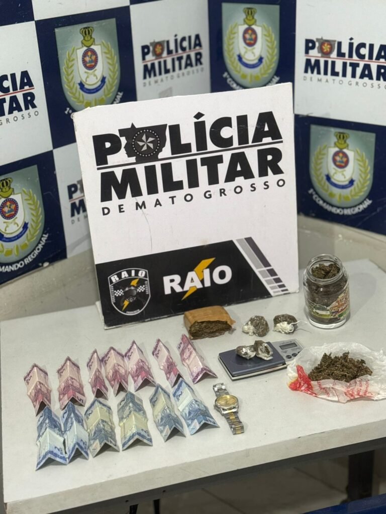 WhatsApp-Image-2025-08-28-at-01.47.10-768x1024 Homem é preso por tráfico de drogas no bairro Planalto