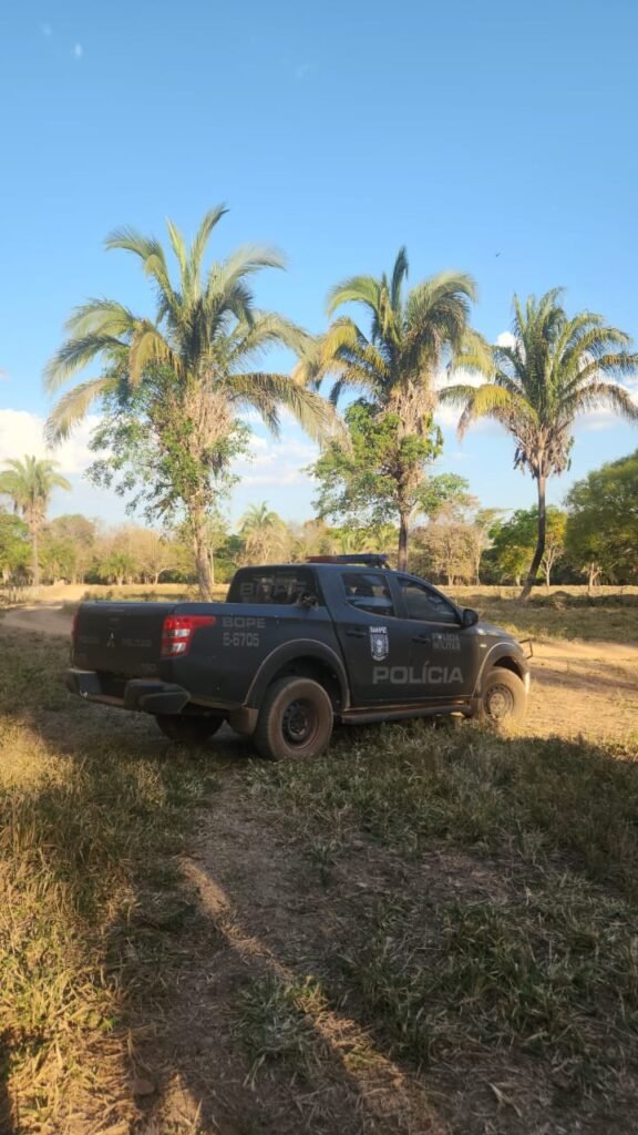 WhatsApp-Image-2025-08-29-at-23.57.38-1-576x1024 Nobres/MT – Roubo e cárcere privado em fazenda resulta em cinco detidos