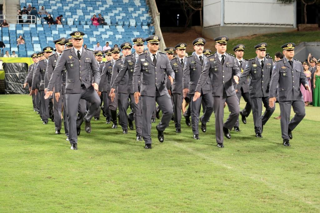 0509-Formatura-Promocao-Aniversario-PMMT-2025-190-ANOS-1 Polícia Militar promove 983 militares em comemoração aos 190 anos da corporação