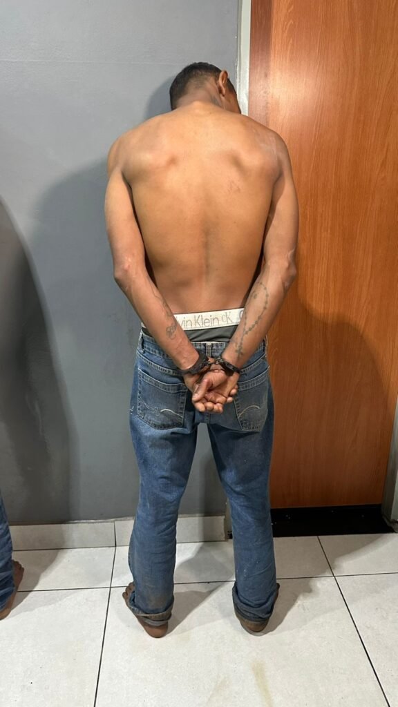 1000617622-576x1024 Polícia Militar desmantela facção criminosa em Várzea Grande após sequestro brutal e tentativa de homicídio