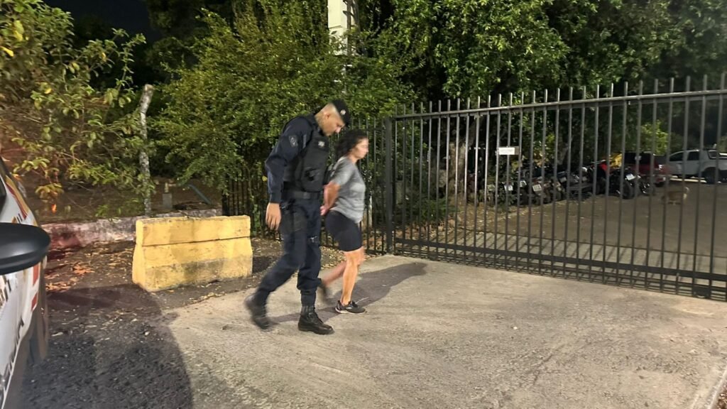 1000624077-1024x576 Idoso é baleado durante tentativa de assalto em sítio de Várzea Grande; mulher é presa após capotar carro