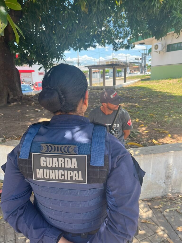 1000640117-768x1024 Homem é preso por agredir mulher próximo ao Restaurante Popular em Várzea Grande