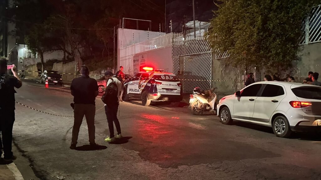 1000650979-1024x576 Homem é morto a tiros em frente ao antigo Clube Dom Bosco em Cuiabá