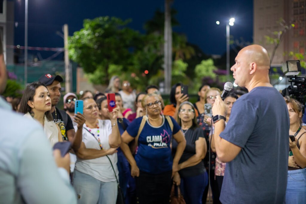 2025-10-13-19-36-img-3467-68ed8cf9888c1-1024x683 Enfermeiros aprovam estado de greve em Cuiabá; prefeito Abilio Brunini promete solução até quinta-feira