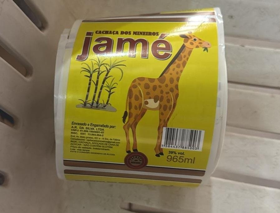 a-a-568 Fábrica clandestina de bebidas é interditada em Várzea Grande; proprietário é preso