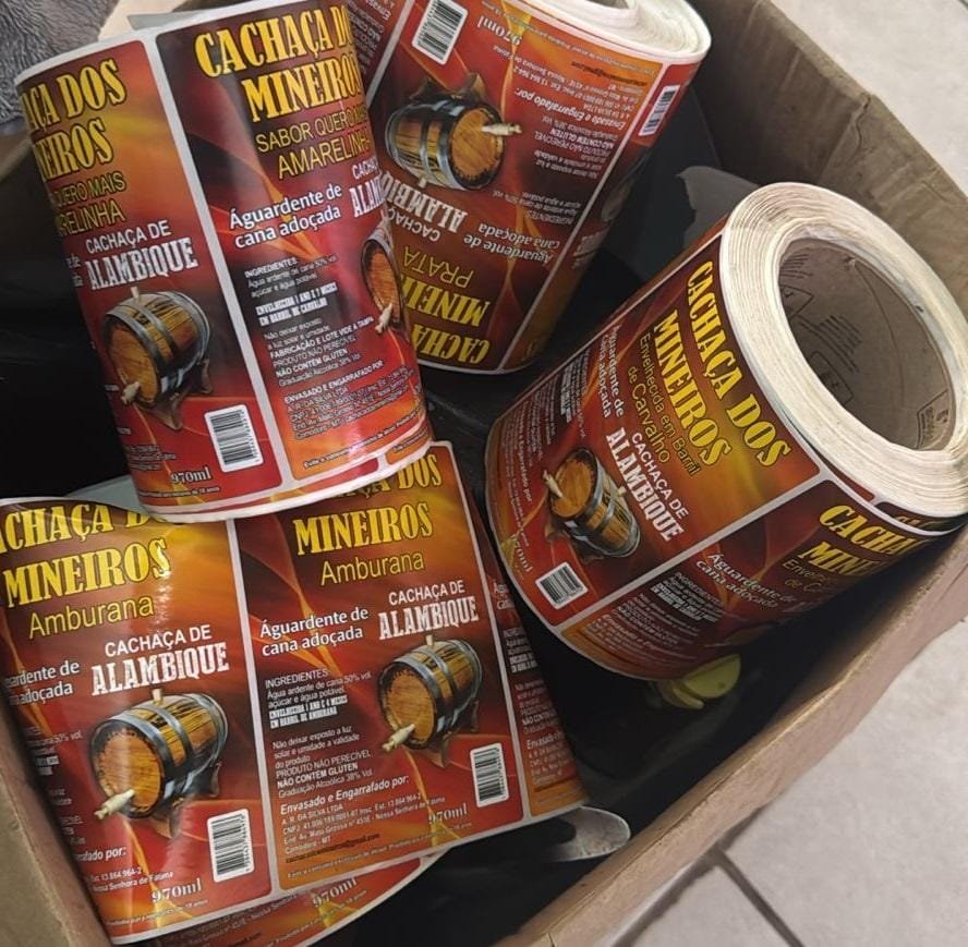 a-a-569 Fábrica clandestina de bebidas é interditada em Várzea Grande; proprietário é preso