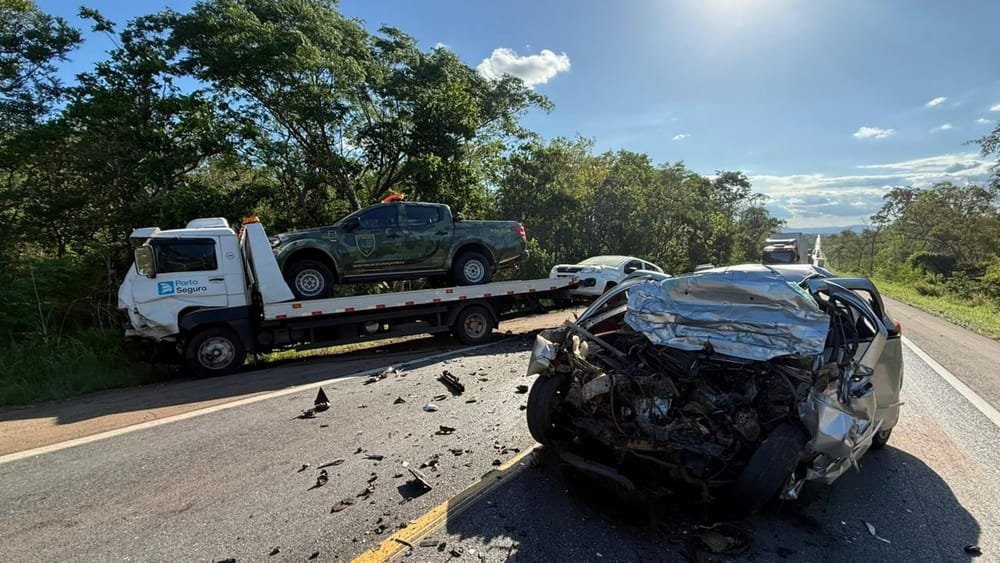 1ed9eb6b-d998-48cb-b288-11b9e14a07d3 TRAGÉDIA NA BR-070: Bebê e dois adultos morrem em colisão violenta perto do Posto 120 em Poconé