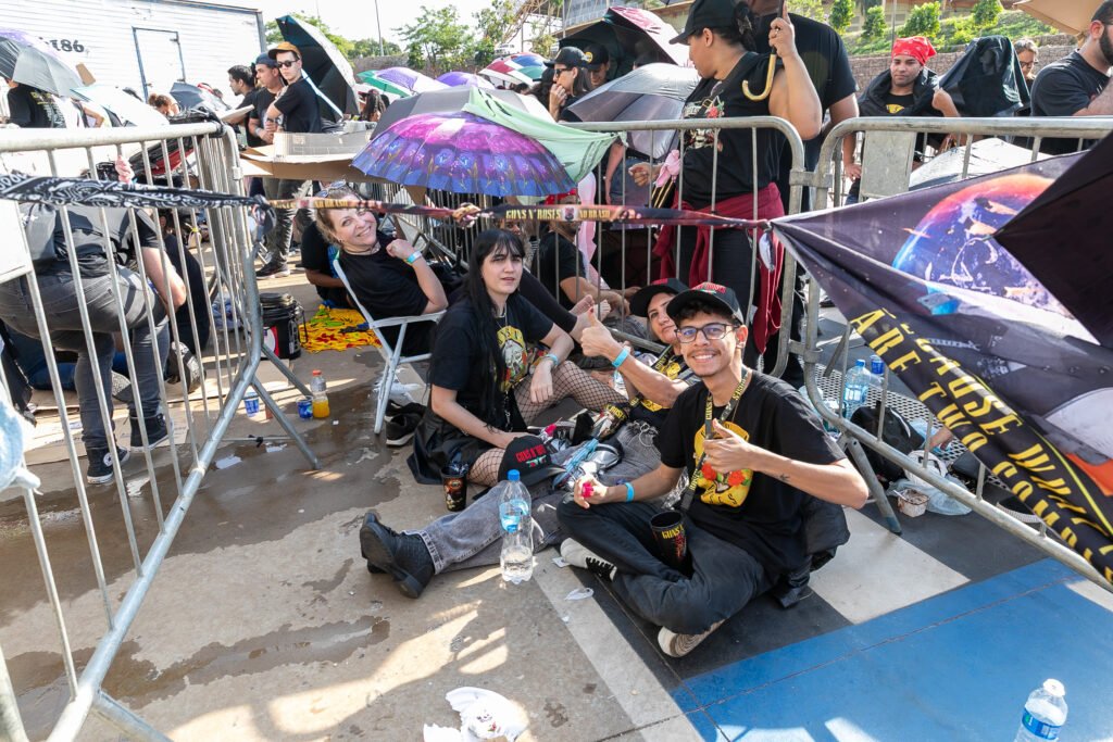 2025-11-01-10-22-0h4a0853-690617a9743b4-1024x683 Arena Pantanal lota com show histórico do Guns N’ Roses em Cuiabá