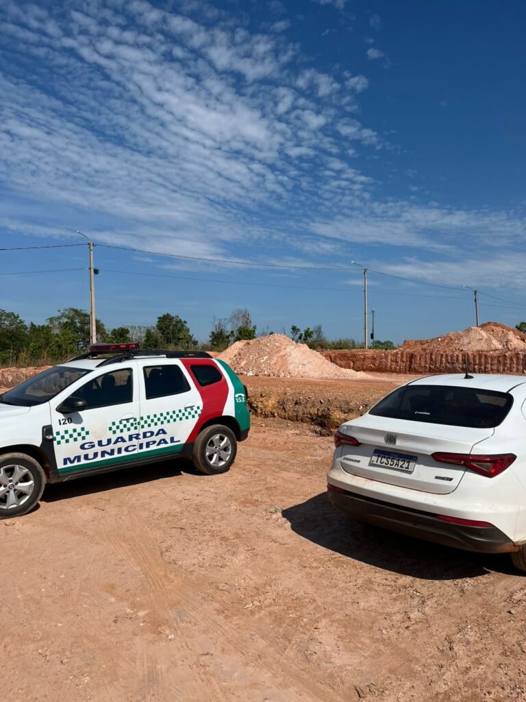 WhatsApp-Image-2025-11-01-at-09.08.42-768x1024 Guarda Municipal recupera veículo roubado na região do Zero KM em Várzea Grande