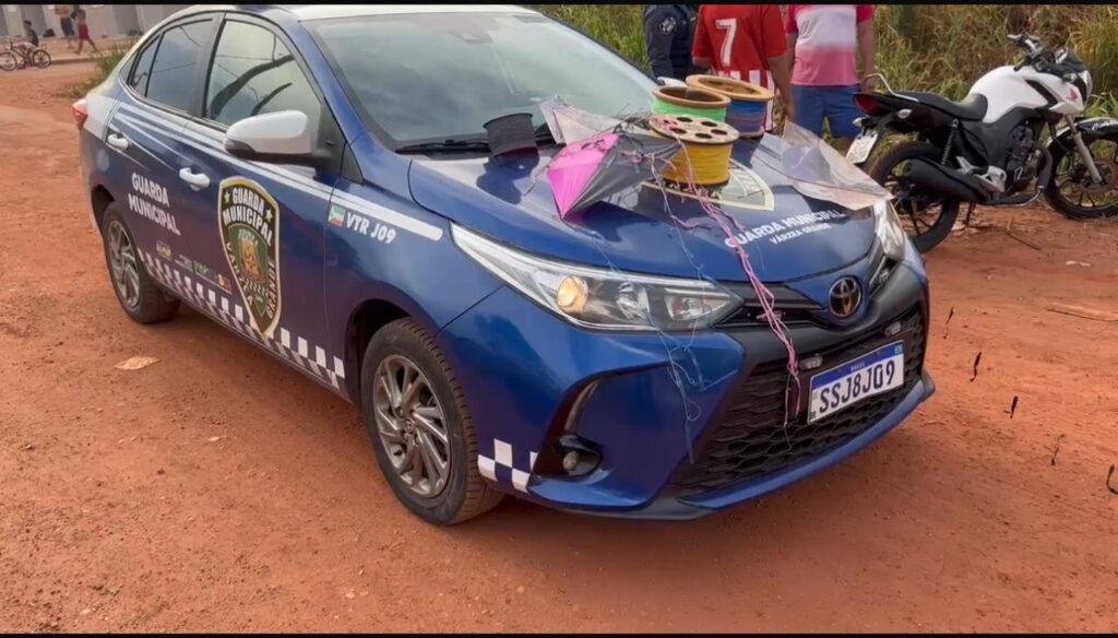 WhatsApp-Image-2025-11-02-at-17.46.32-1024x584 Guarda Municipal flagra três adultos usando linha chilena em área movimentada de Várzea Grande