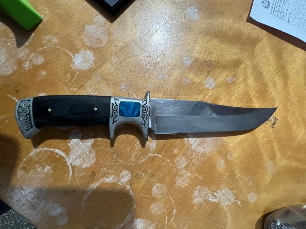 1000691341-1024x768 Homem é preso após ameaçar família com faca e resistir à PM no Jardim Vitória