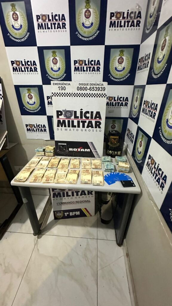 WhatsApp-Image-2025-12-09-at-06.54.06-576x1024 Rotam prende dupla com R$ 78 mil em espécie e cartões de terceiros em operação na região do CPA, em Cuiabá
