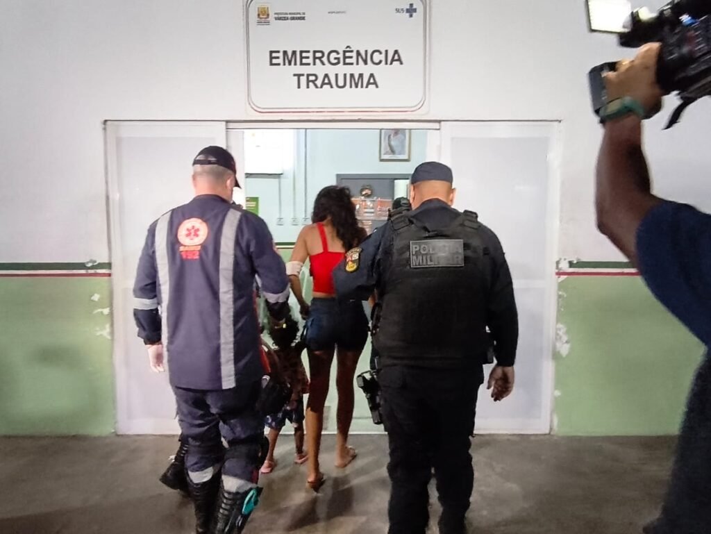 WhatsApp-Image-2025-12-23-at-02.50.57-1024x769 Homem é preso após espancar esposa na frente dos filhos em Várzea Grande