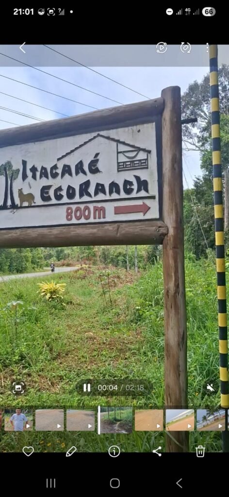 1000724110-472x1024 Comunidade cobra providências urgentes após série de acidentes na Vila Camboinha