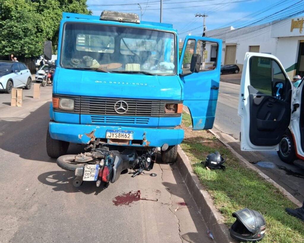 9bc55538-e864-487d-a96d-ca670bfae097-1024x820 Motociclista de aplicativo morre após colisão com caminhão na Estrada da Guarita
