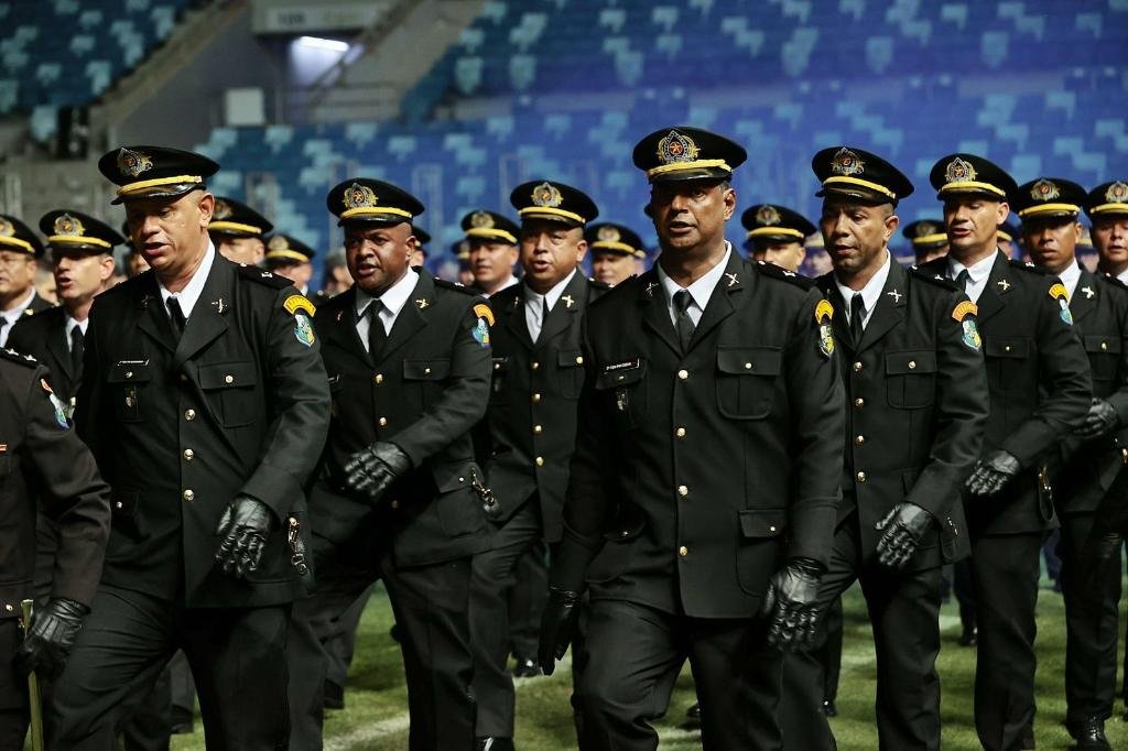 FORMATURA-TIRADENTES-4 Mais de mil policiais são promovidos em MT durante solenidade na Arena Pantanal