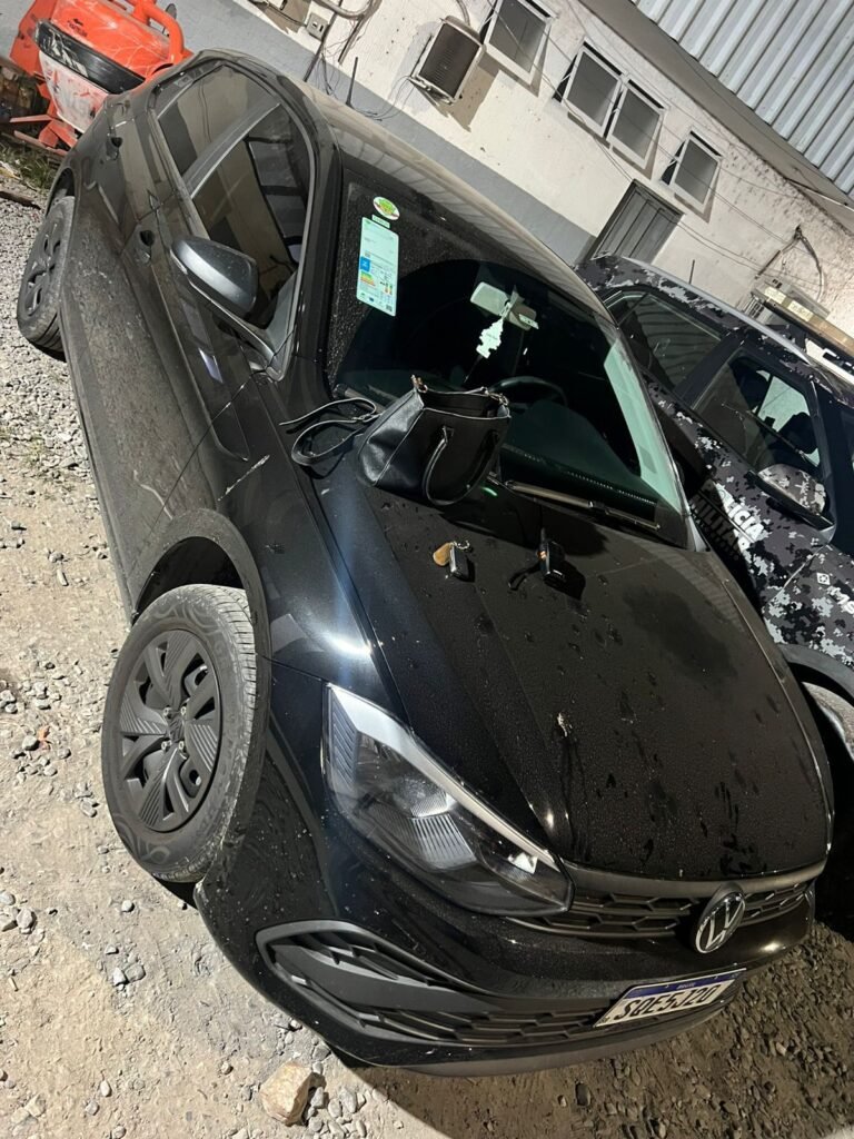 1000882260-768x1024 Suspeito confessa ligação com facção após roubo de carro e acaba preso pela PM em Cuiabá