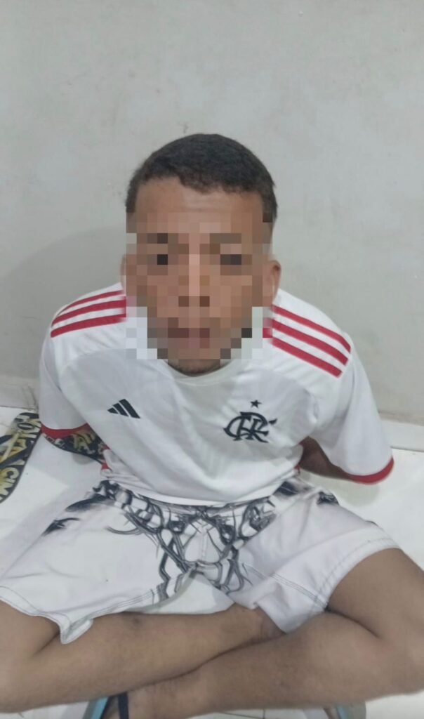 WhatsApp-Image-2026-05-06-at-09.24.21-604x1024 Homem é preso por tráfico durante operação da PM no Jardim Vitória em Cuiabá