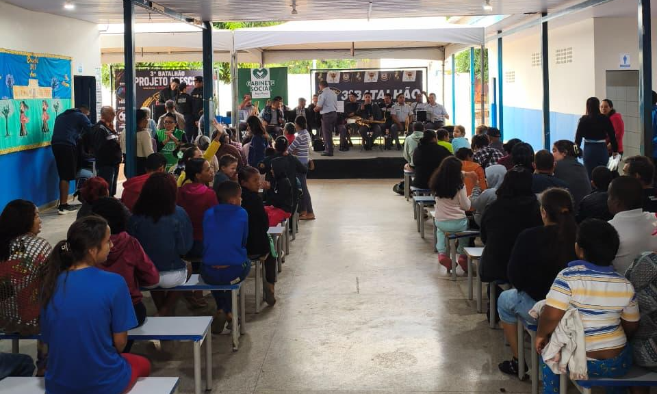 WhatsApp-Image-2026-05-23-at-15.10.59-1 Cuiabá recebe mutirão com mais de 40 serviços gratuitos em ação da PMMT