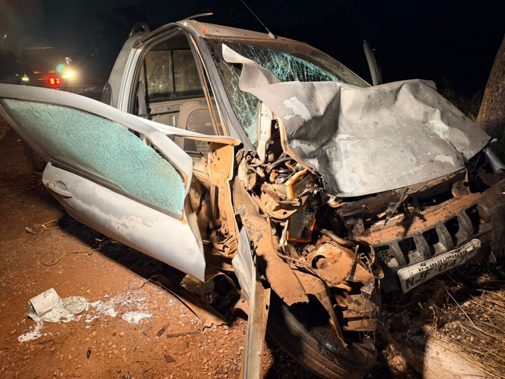 WhatsApp-Image-2026-05-27-at-21.17.40-1024x768 Motorista de Strada fica gravemente ferido após colidir contra carreta na BR-070 em Várzea Grande